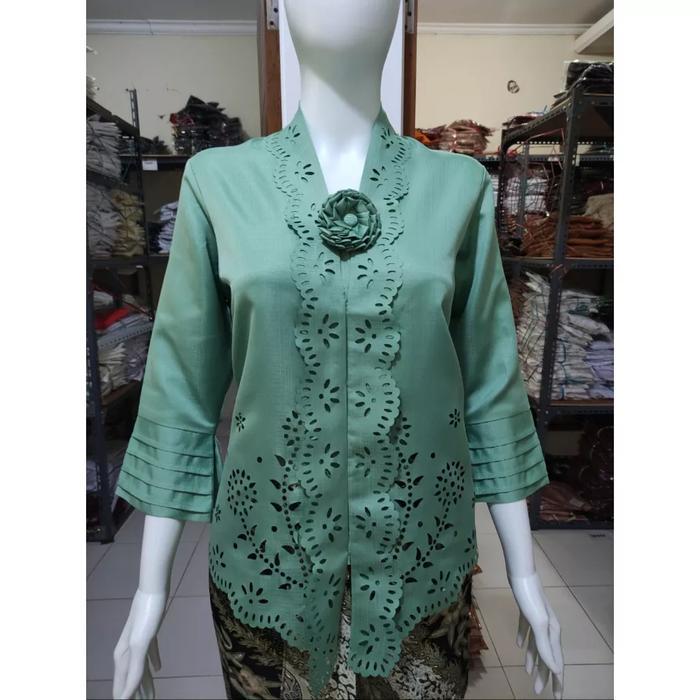 Atasan Kebaya Encim Moderen Denaya Warna Hijau Telur Asin Green Sage
