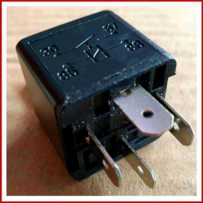 "New" Relay 4 Kaki 24 Volt 30 Ampere