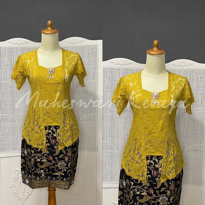 Kebaya Bali Set Brukat Lilit Sandat Rok Pendek