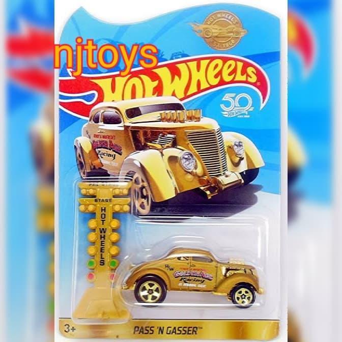 Hot Wheels Pass N Gasser Gold Edition 50th Anniversary