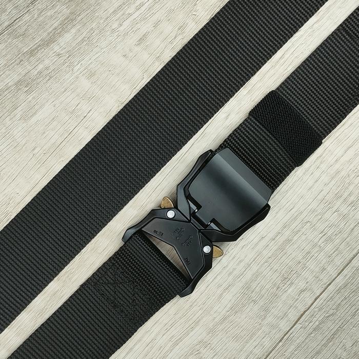 Gesper/Sabuk tactical buckle strap besi