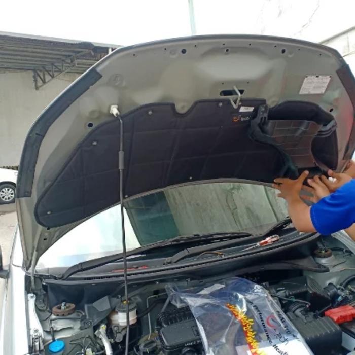 Peredam Ekslusive Vtech Kap Mesin Honda Mobilio Rs Facelift