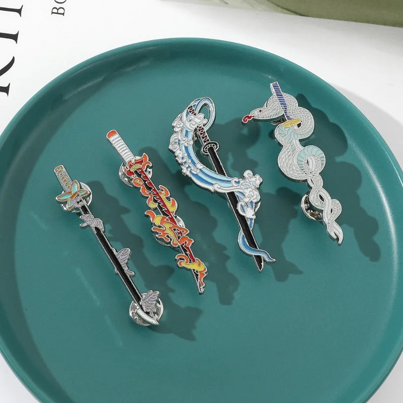 Metal Demon Slayer Katana Pin Anime Kimetsu No Yaiba Badges Backpack Manga Brooch Tanjrou Shinobu