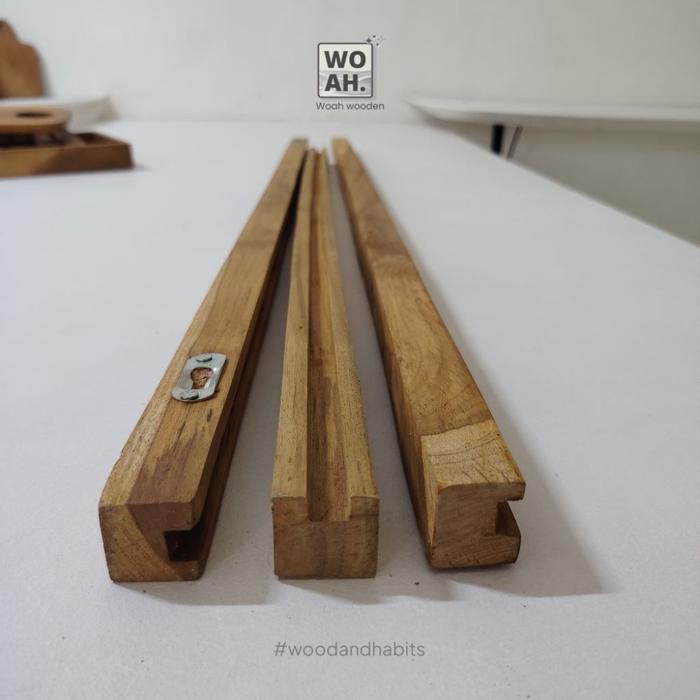 Rak Vinyl Display / Floating Vinyl Self / Rak Kayu Jati