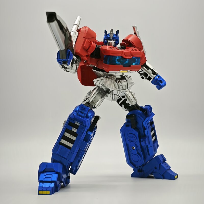 18cm SS112 Origin Optimus Prime Transforming Car Robot Action Figure Articulated Deformable Vehicle