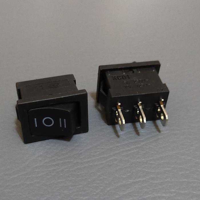 Saklar switch kecil on off on