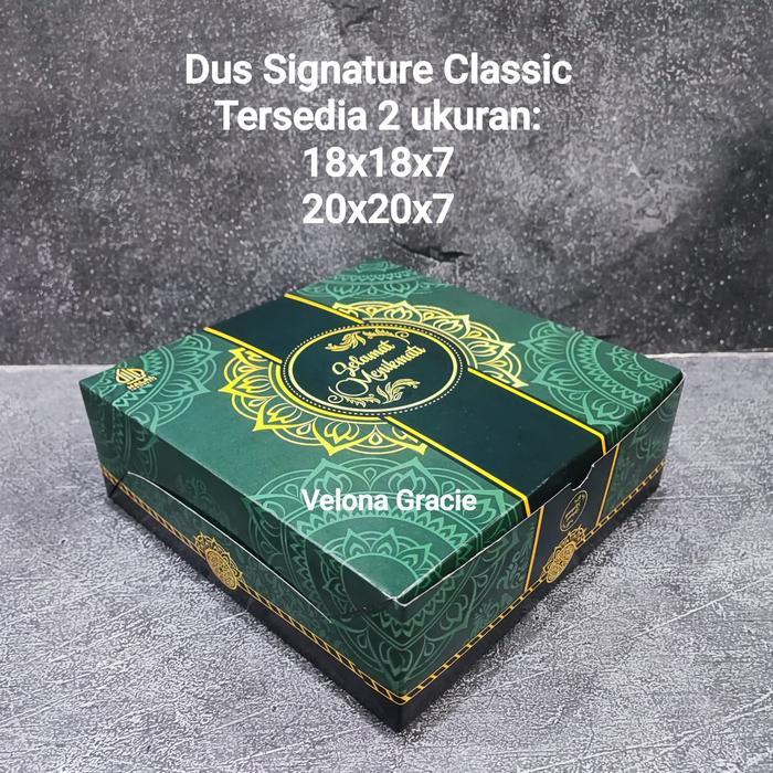 Dus Nasi 20x20 Signature Classic Hijau isi 50 pcs Motif Box Besek Olin *