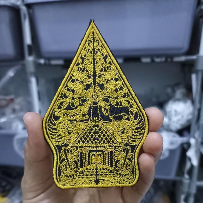patch bordir gunungan wayang