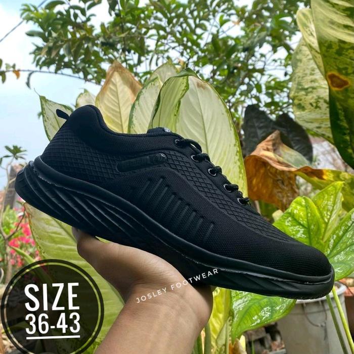 Sepatu Sekolah Hitam Polos Smp Sma Terbaru / Sepatu Olahraga Hitam Cewek Cowok Keren Casual Sneakers