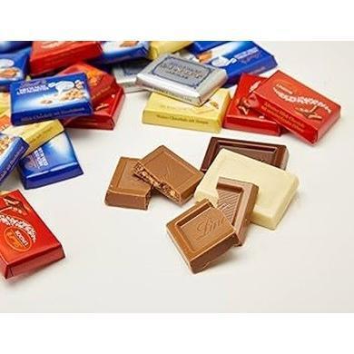 Lindt Swiss Premium Chocolate Assorted Napolitains Bag Eropa Tbk
