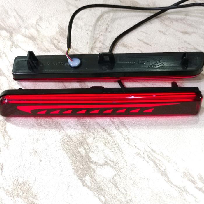 Banyak Dicari Lampu Reflektor Bumper Belakang Mobil Rush / Terios 2012-2017 Reflector Bumper