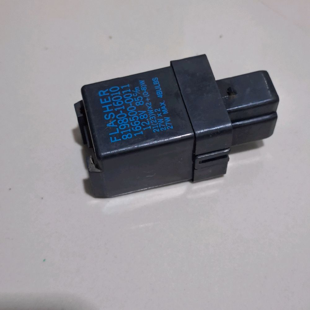 Relay flaser kijang super bekas