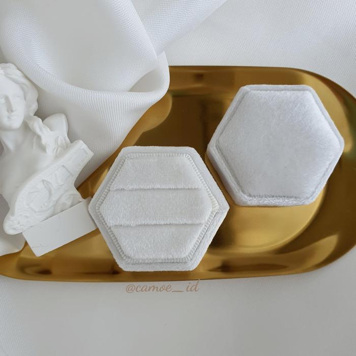 CAMOE - Wedding Proposal Couple Ring box / kotak cincin Velvet