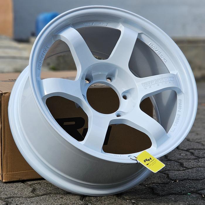 Velg Mobil RH JF Luxury TE37 Progressive R18 Lebar 9 ET 0 Flow Forged - Putih