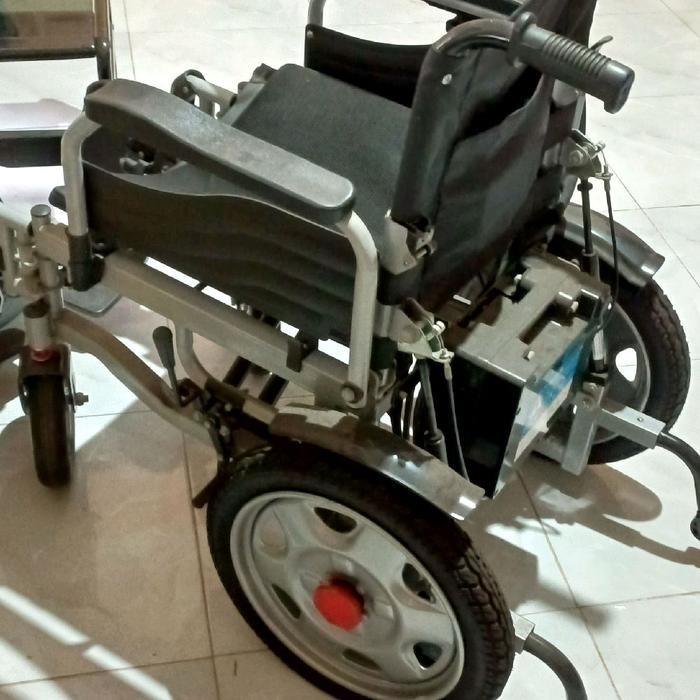 Kursi Roda Lipat Traveling Medis Terbaru Premium Dengan Desain Ergonomis Dan Kualitas Terbaik - Hita