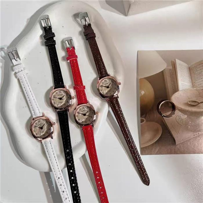 WatchNews- Kooley Jam Tangan Barsh Angka Casual Look Simple Watch Putih