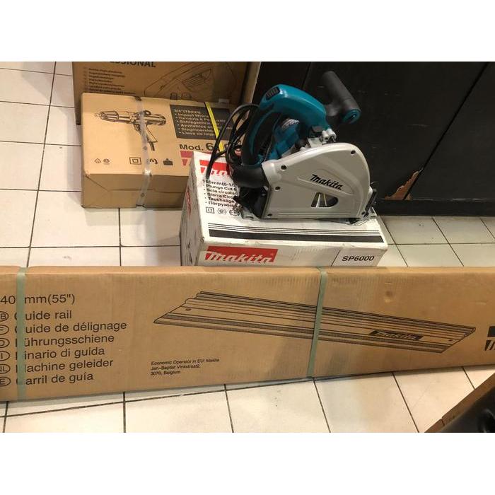 sintayanistore12 Makita Mesin Gergaji Potong Plunge Cut Circular Saw SP6000 1300W Diameter Mata