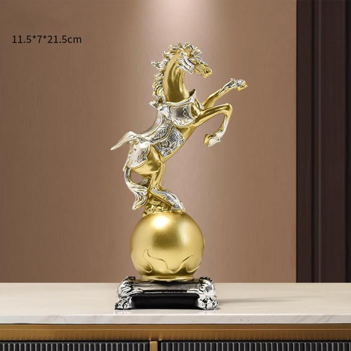 COD Nordic Patung Kuda Dekorasi Ruma Nordik Seni Kuda Modern Hiasan Kemewahan Creative Light Ruang