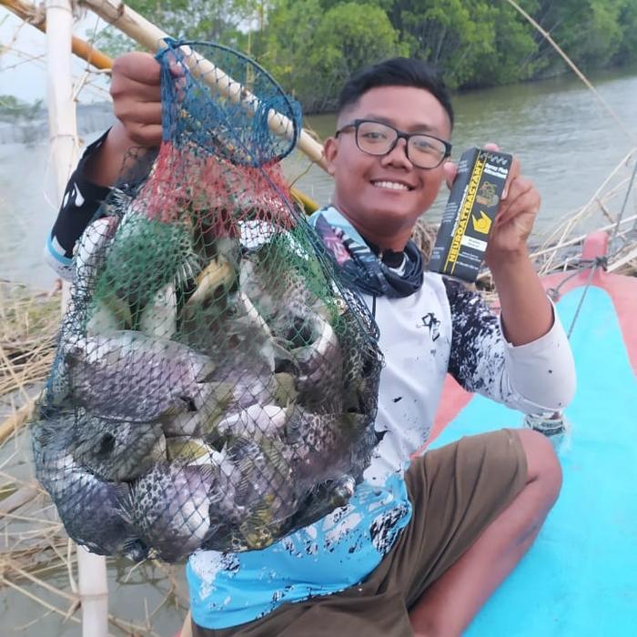 Neuroattractant Spray Fish Attractant Ikan Umpan Pancing Non Essen