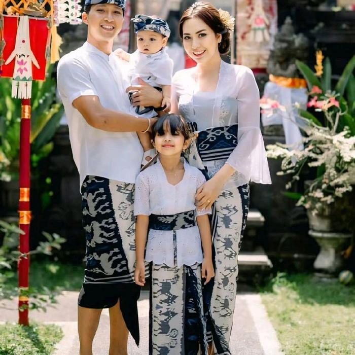 TERUJI set couple keluarga kamen jadi anak cewek cowok set Keluarga