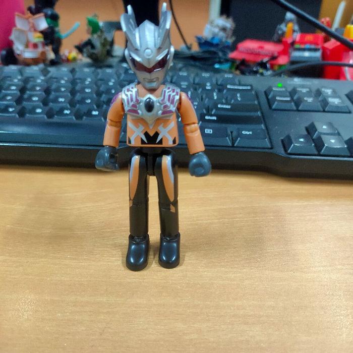 Blokees Darklops Zero Ultraman shining version 7 sv 07