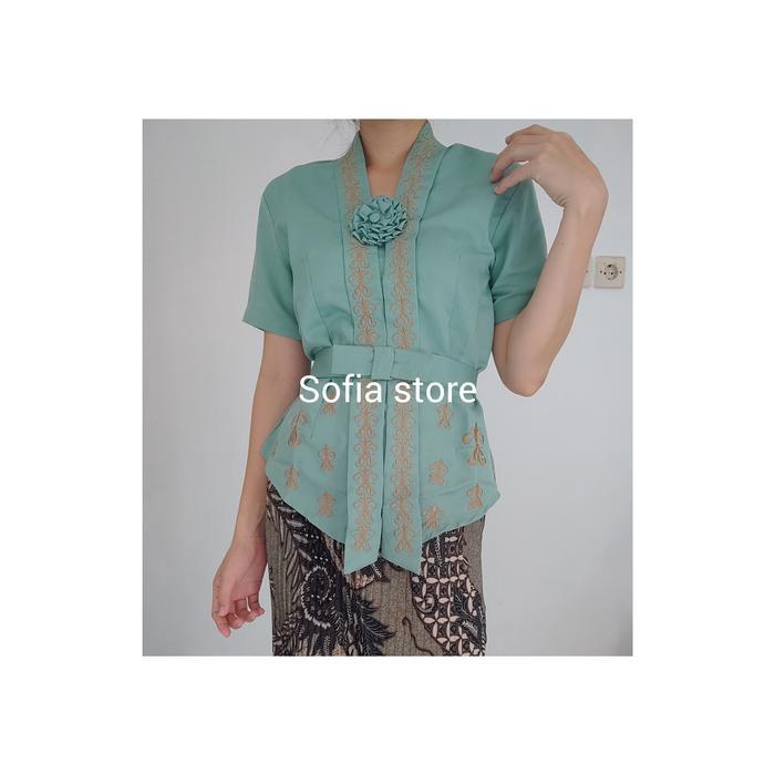 Atasan Kebaya Kutubaru Bordir Lengan Pendek Rihanna Warna Green Sage