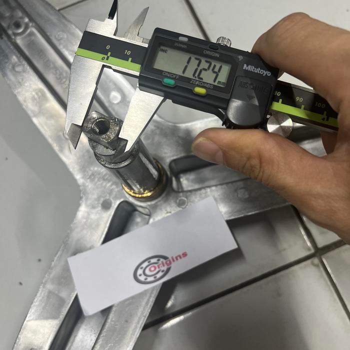 Segitiga mesin cuci Electrolux EWF85747 EWF10843 EWF85743