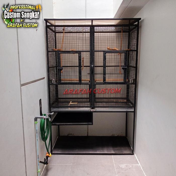 Kandang Burung Besi Sekat Parrot Hantu Kakaktua Nuri Macaw Lovebird
