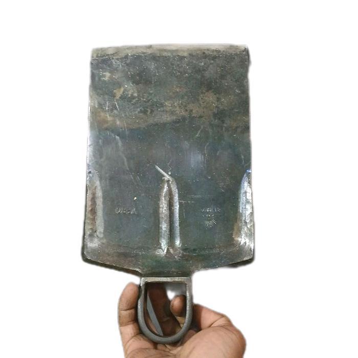 CANGKUL CAP MATA ANTI LENGKET