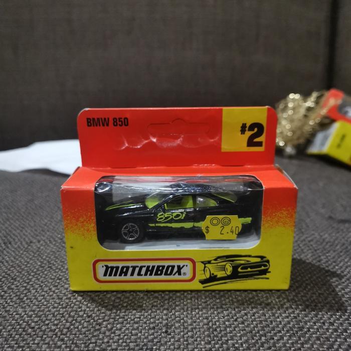 DISKON Matchbox Superfast BMW 850i Hitam no 2 850 1997