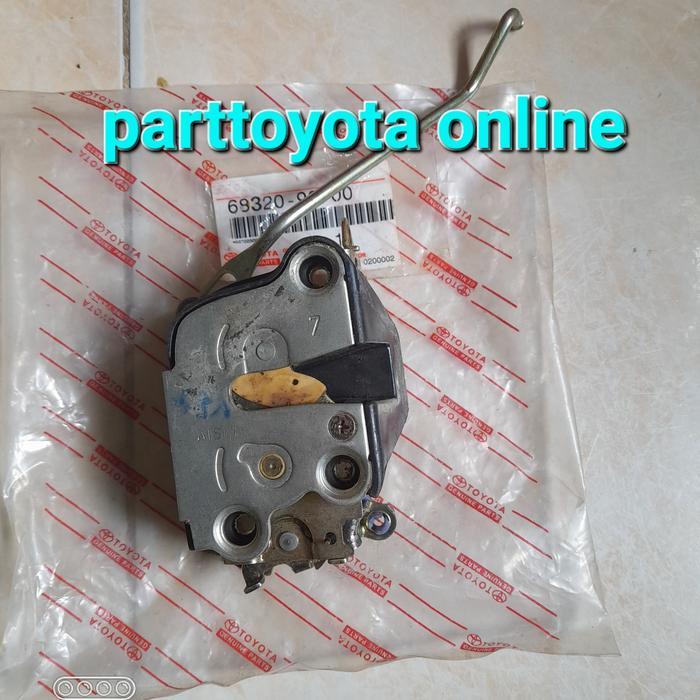 Ready doorlock pintu depan kiri kijang super kijang grand original