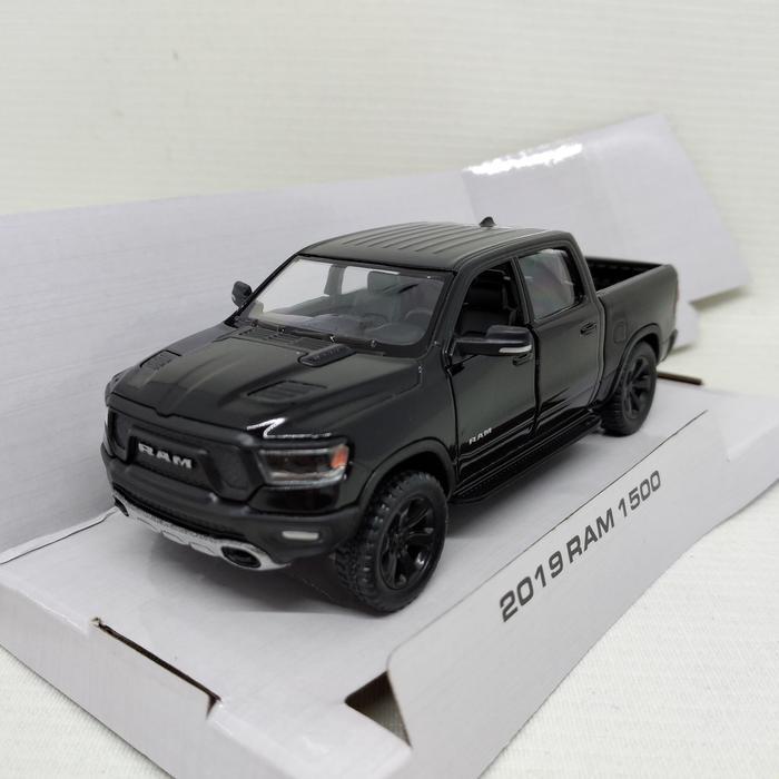Diecast 2019 Dodge RAM 1500 Kinsmart 1:46