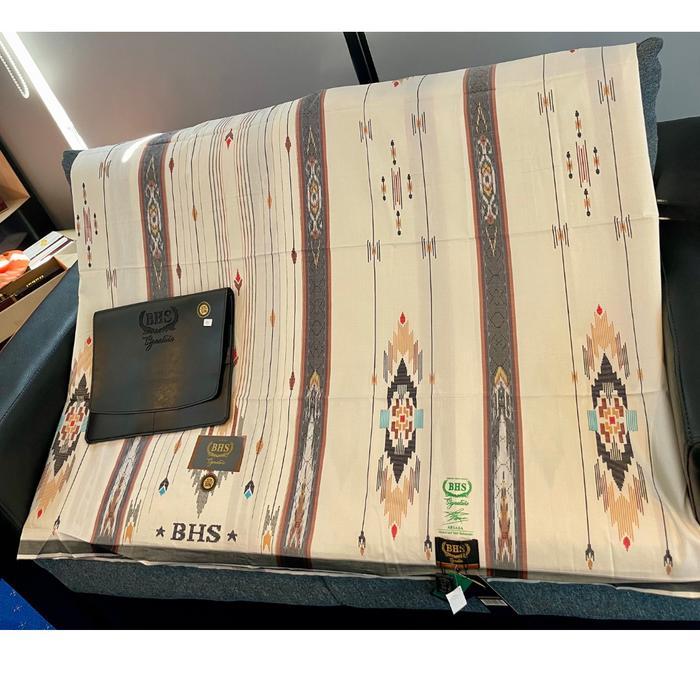 Sarung Bhs Signature Gold Original Eksklusif Terbaru