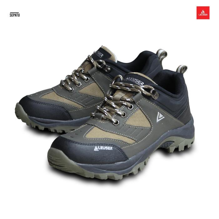 Leuser Sepatu Hiking Terrastride