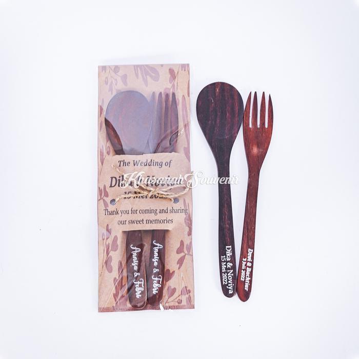 50 set souvenir sendok garpu kayu custom sablon kemas papercraft custom ucapan
