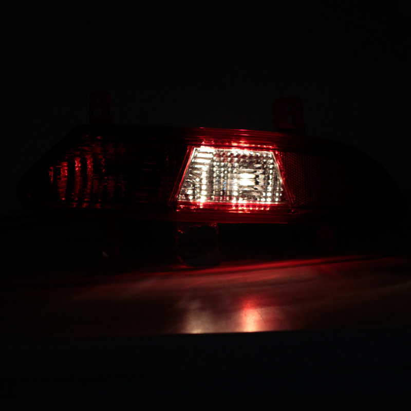 CAR REAR BUMPER BRAKE LIGHT REVERSE LAMP FOG LIGHT FOR GEELY EMGRAND 7 EC7 2014-2017 FOG LAMP