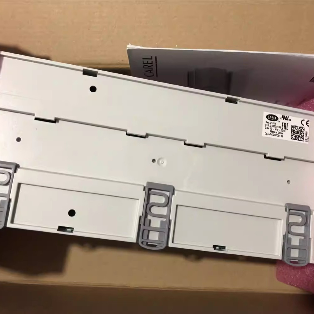 CAREL PCO3 PCO3000AM0 PCO3OOOAMO PROGRAMMABLE CONTROLLER NEW ORIGINAL