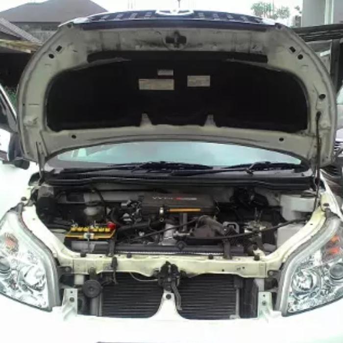Toyota Rush 2009 Peredam Ekslusive Kap Mesin