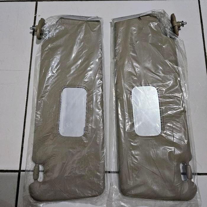 sun visor innova Fortuner Hilux 2004-2014 originnal set 2pc newww