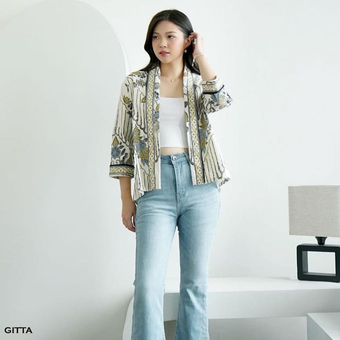 Evercloth Gitta Blazer Batik Outer Batik Lengan Panjang Luaran Batik Atasan Blouse Wanita Rompi