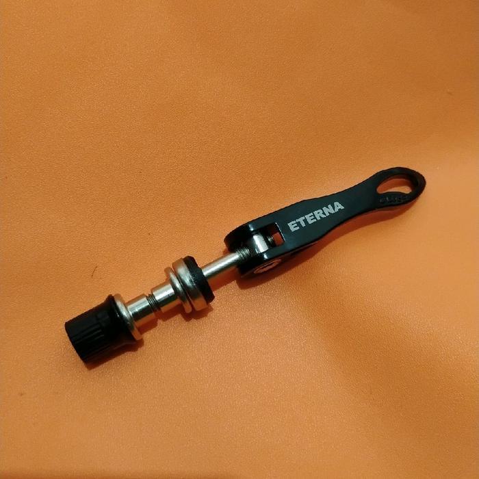Seat Clamp Seatpost untuk Sepeda Jadul Eterna Hitam *