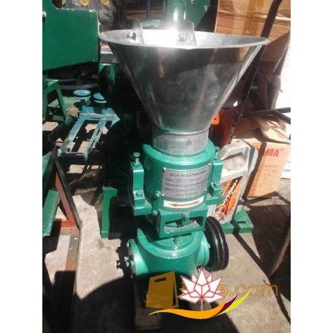 Mesin cetak pelet / mesin pembuat pelet 120