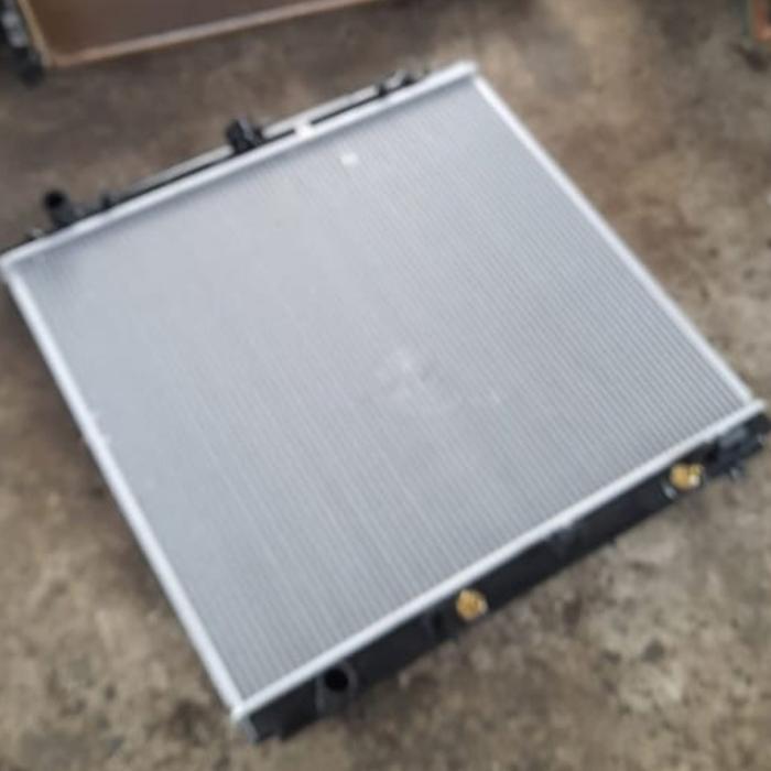 RADIATOR NISSAN NAVARA D40 TRIVINDO OK.