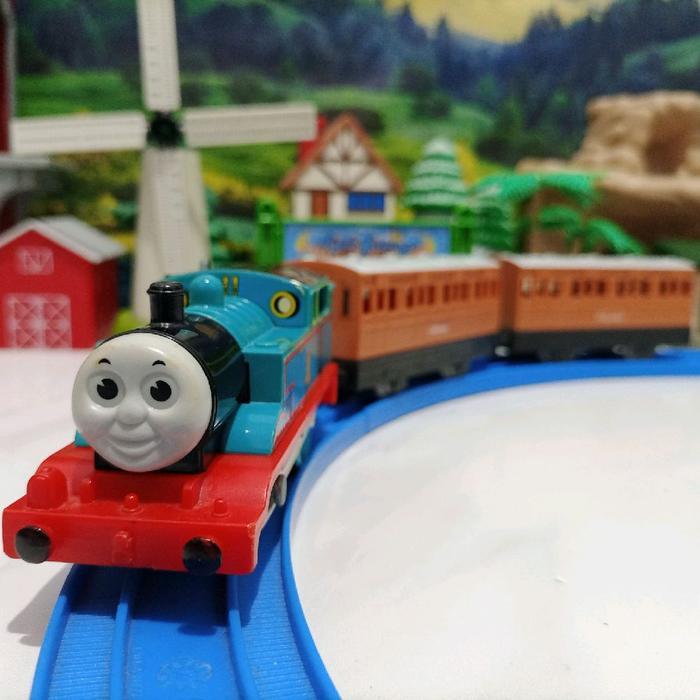 Takara Tomy - Plarail TS-01 Thomas The Tank Engine Train (3 Car Set)