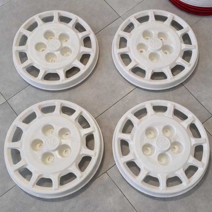 Wildop Plastik R13/14 Lubang 5 Harga Biji/Set