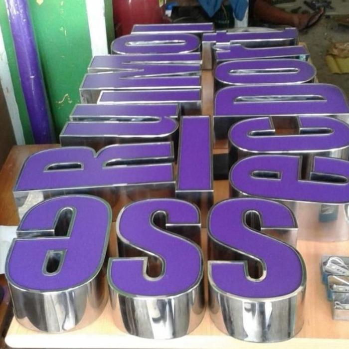 Ready Huruf Timbul Letter Box Depan Akrilik Samping Stainless / Galvanis