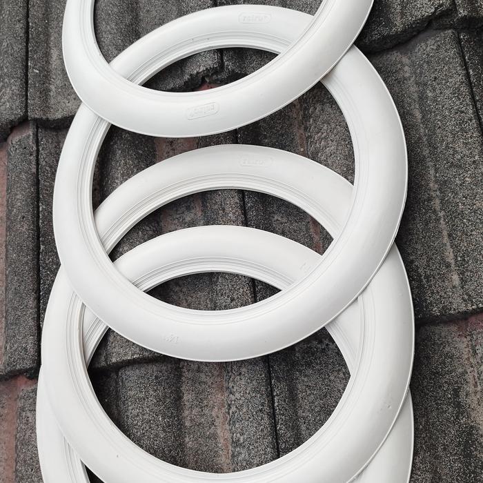 Lis Ban retro, White Wall, Lis Ban Mobil velg R14 R15