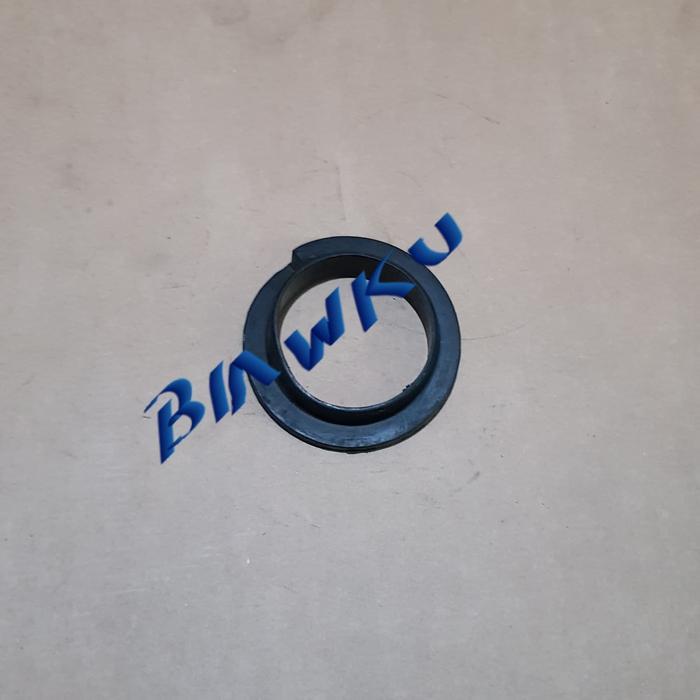 KARET TATAKAN PER BELAKANG BAWAH BMW E34 E39 E60 33531133671 BARU