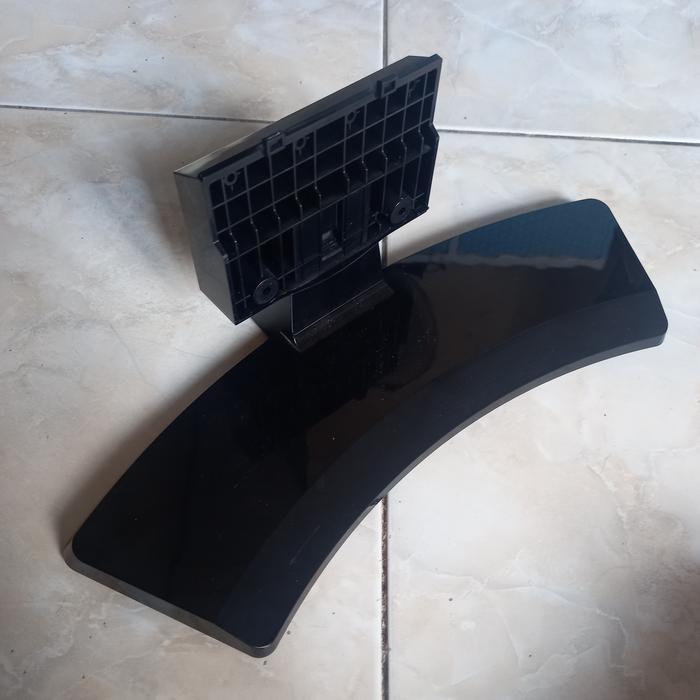 stand kaki tv lg 29MT48AF
