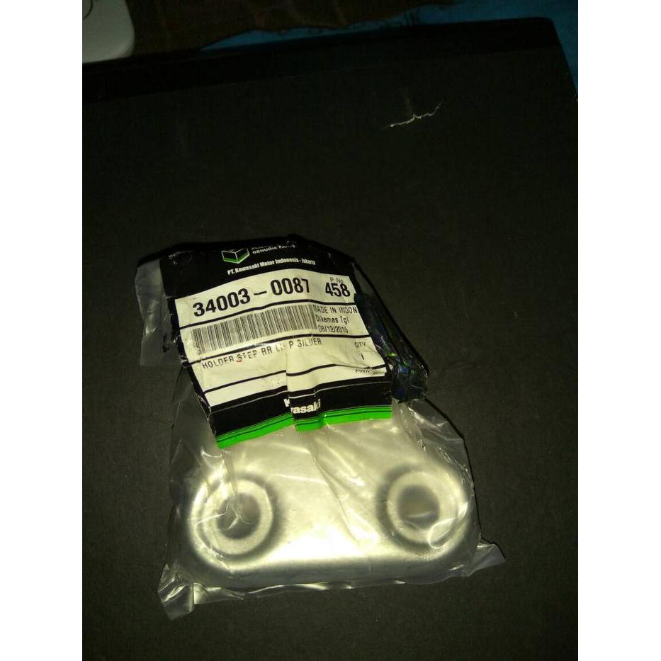 HOLDER ATAU FOOTSTEP BELAKANG BAGIAN KIRI KAWASAKI KLX 150(34003-0087) OK.